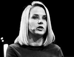 There Are Only A Few Hours Left For Facebook To Rush In And Break Up The Yahoo-Tumblr Deal