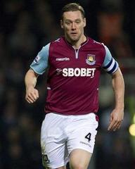 West Ham captain Kevin Nolan keen to follow Sam Allardyce into management
