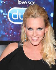 Jenny McCarthy bares her boobs after accepting Lil Jon's TV dare