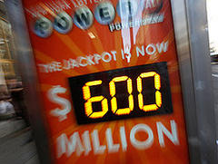 U.S. Powerball jackpot could go higher than $600 million